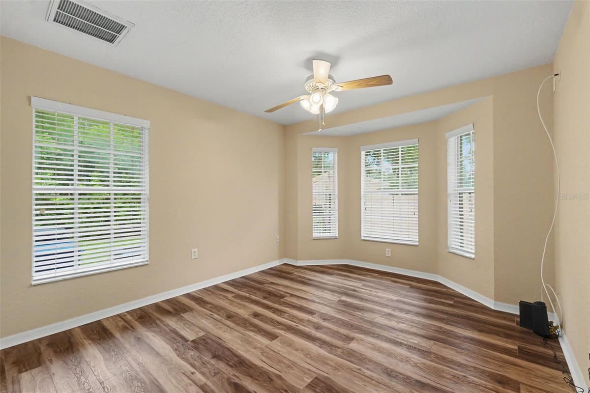 4618 REOLA ROAD — photo 19 of 35