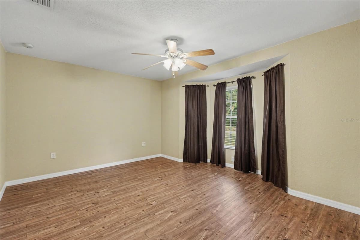 4618 REOLA ROAD — photo 13 of 35