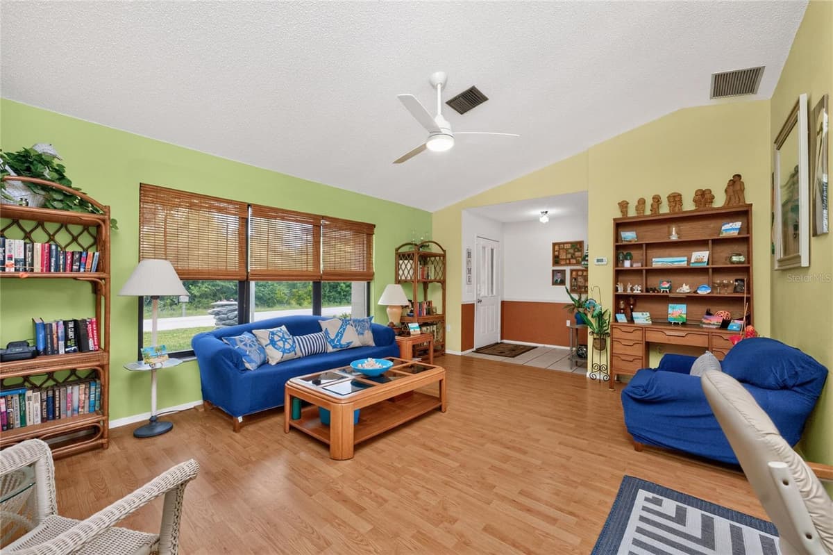 7289 MAMOUTH STREET — photo 11 of 64