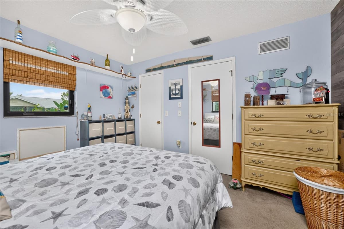 7289 MAMOUTH STREET — photo 29 of 64