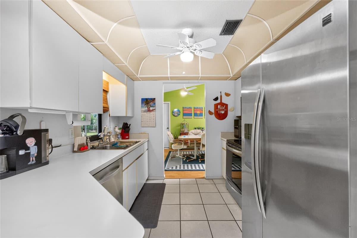 7289 MAMOUTH STREET — photo 18 of 64