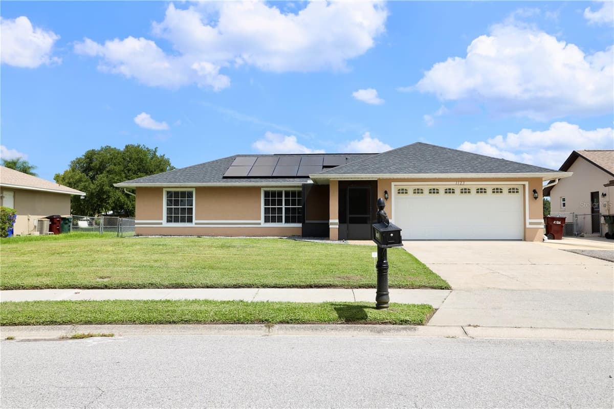 1123 ANNE ELISA CIRCLE — photo 1 of 51