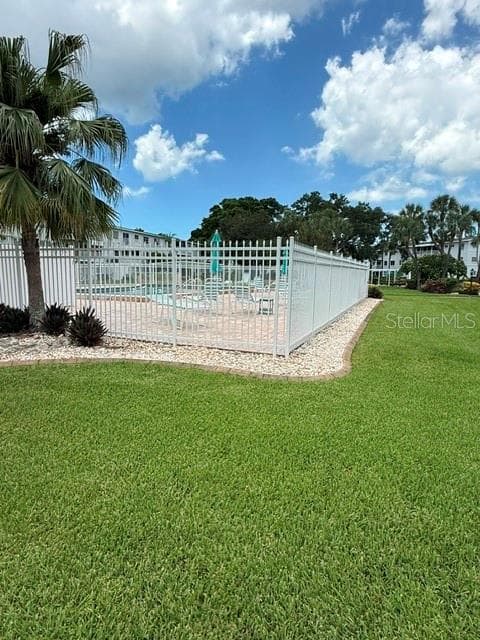 2223 SUNSET DRIVE — photo 5 of 14