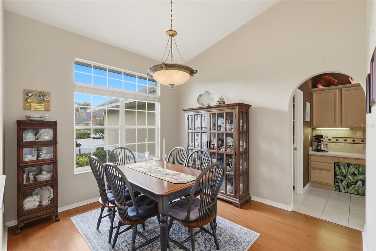 11310 SUSANS POINT DRIVE — photo 12 of 45