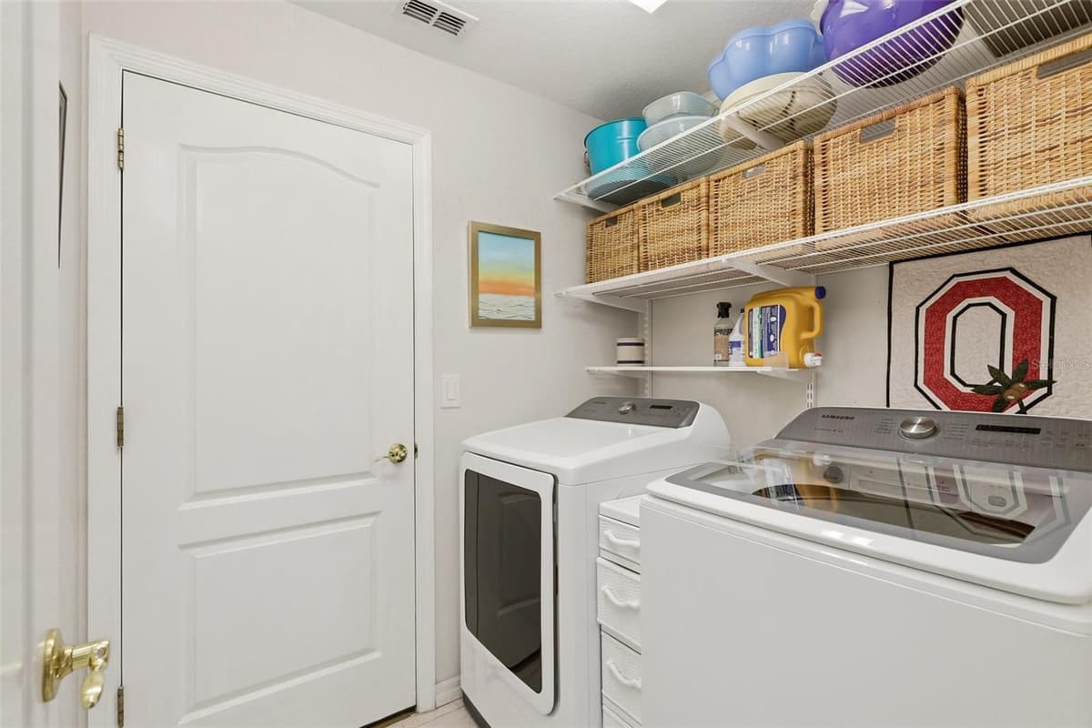 11310 SUSANS POINT DRIVE — photo 39 of 45