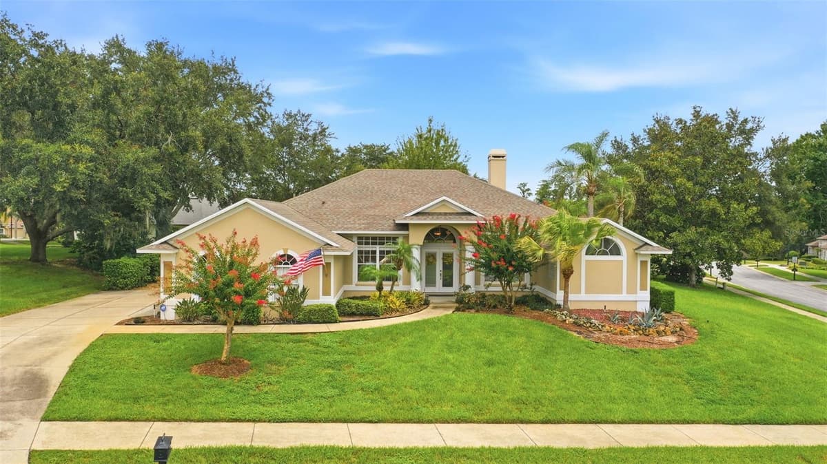 11310 SUSANS POINT DRIVE — photo 3 of 45