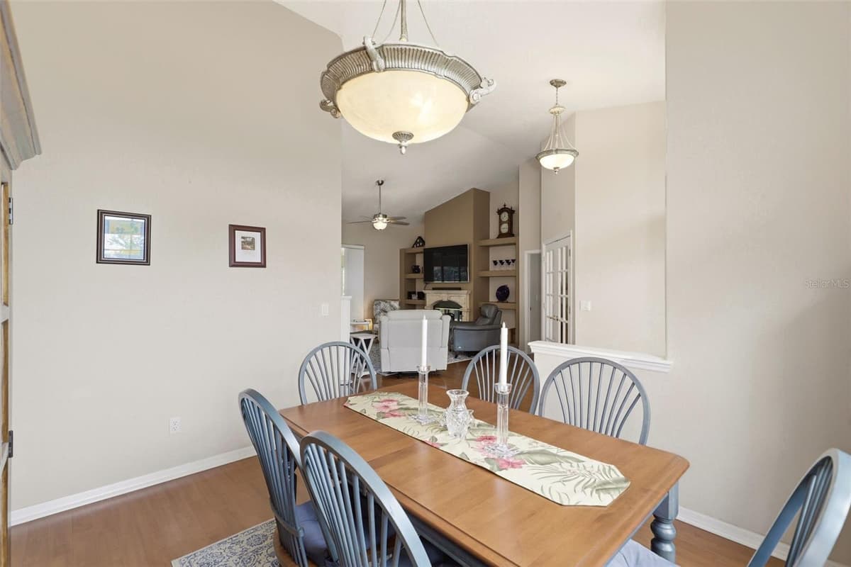 11310 SUSANS POINT DRIVE — photo 13 of 45