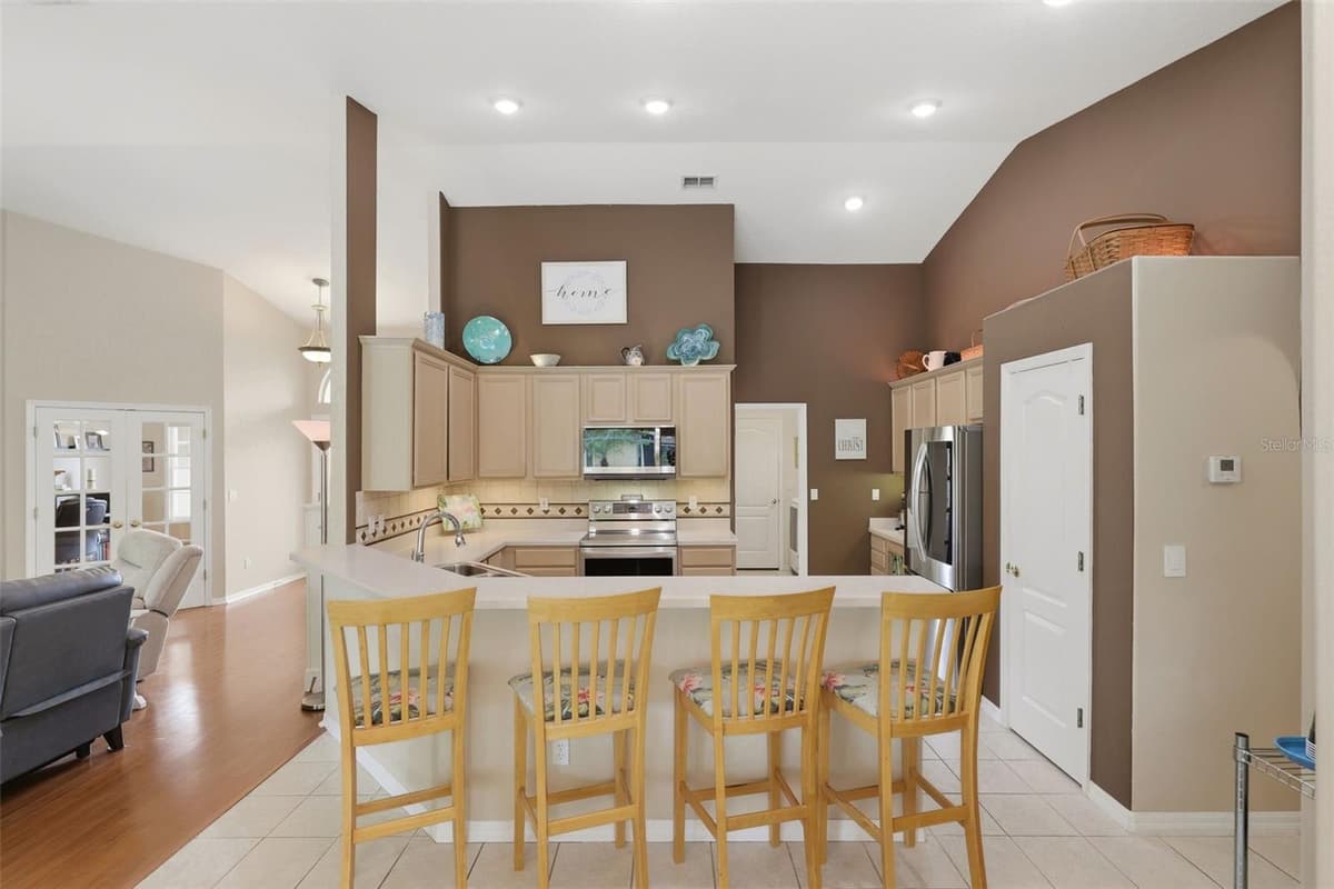 11310 SUSANS POINT DRIVE — photo 15 of 45