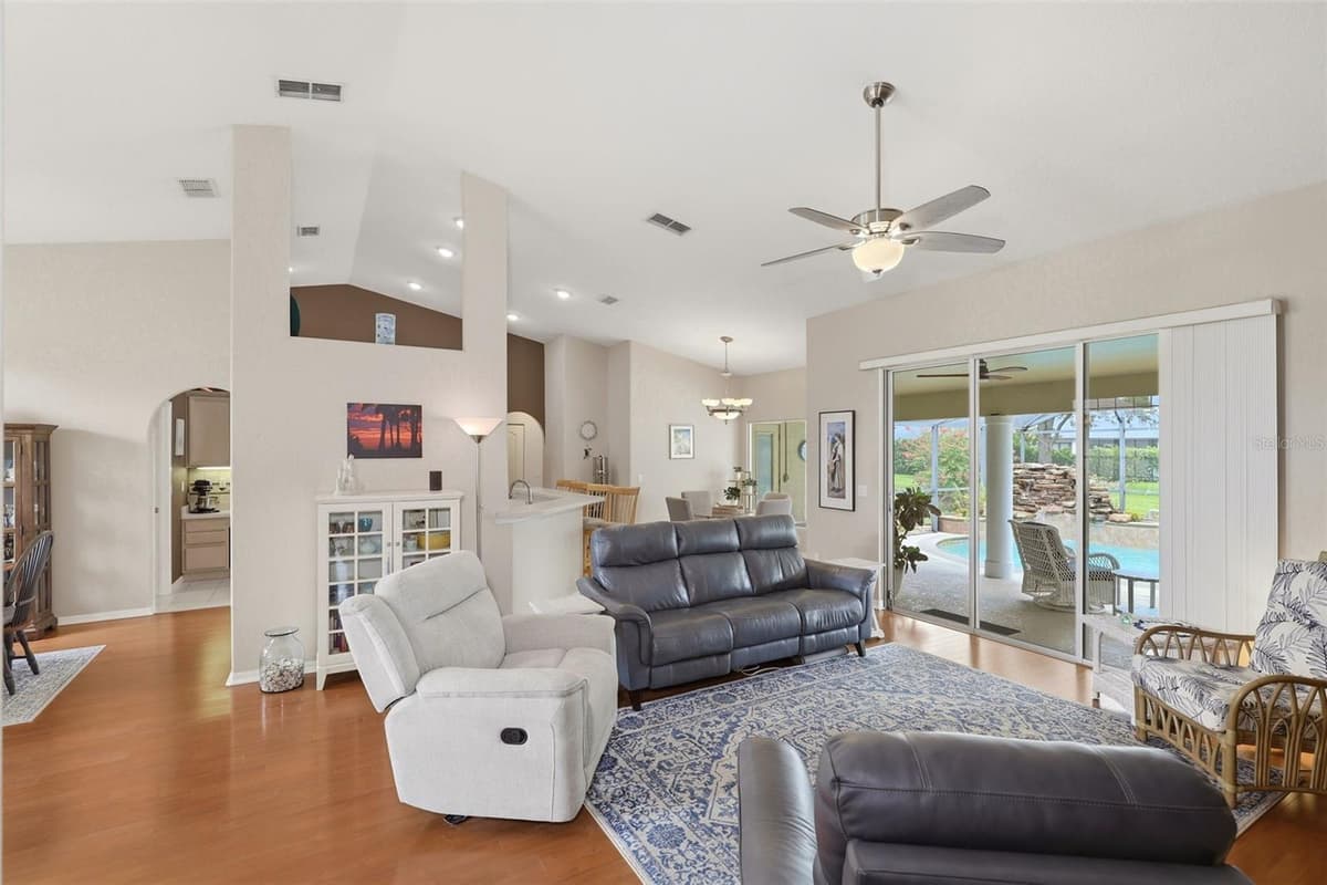 11310 SUSANS POINT DRIVE — photo 11 of 45