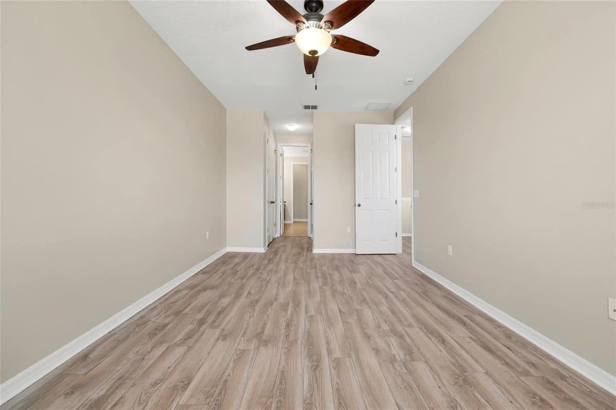 342 REED GRASS DRIVE — photo 19 of 50