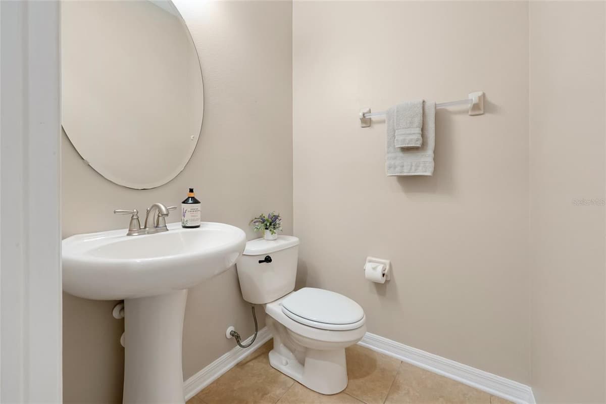 342 REED GRASS DRIVE — photo 14 of 50
