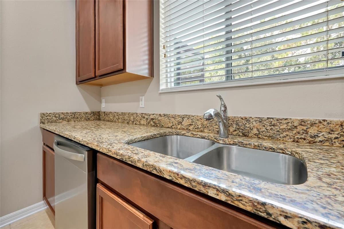 342 REED GRASS DRIVE — photo 13 of 50