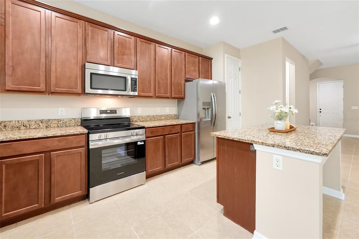 342 REED GRASS DRIVE — photo 12 of 50