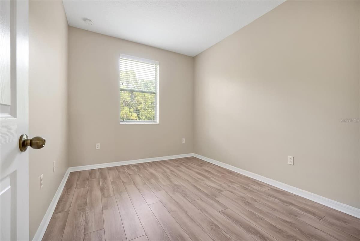 342 REED GRASS DRIVE — photo 29 of 50