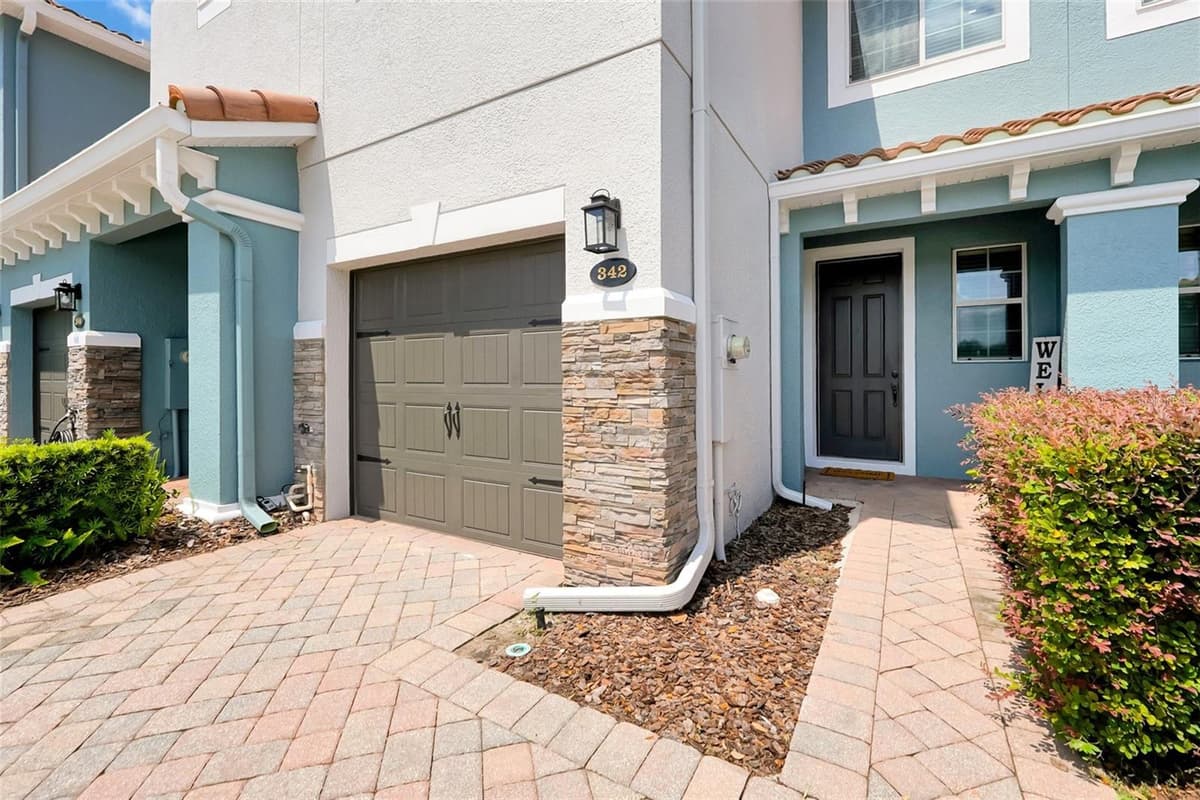 342 REED GRASS DRIVE — photo 3 of 50