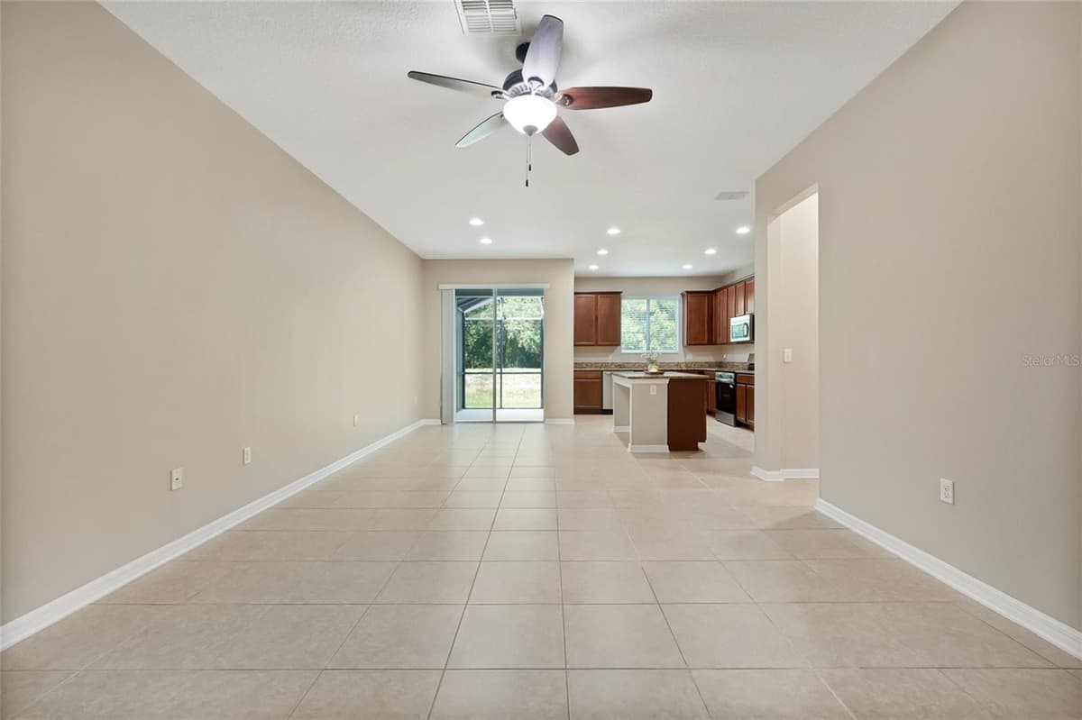 342 REED GRASS DRIVE — photo 7 of 50