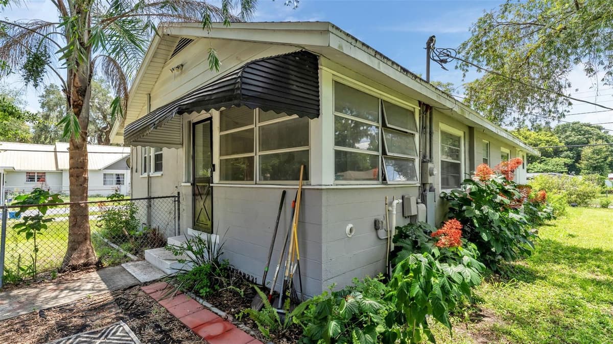 1004 EVERS STREET — photo 41 of 45