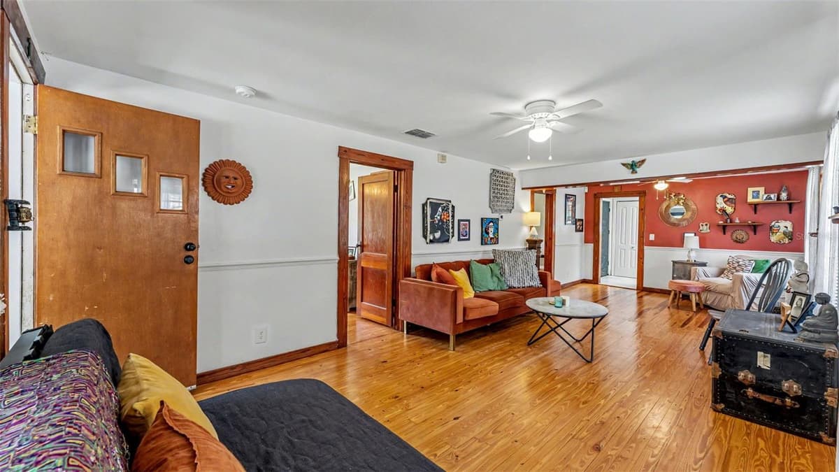 1004 EVERS STREET — photo 3 of 45