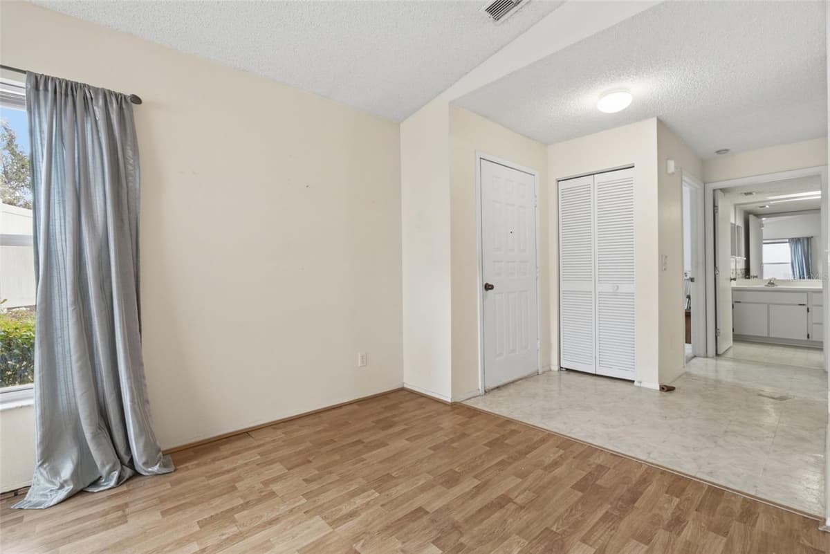 3960 SAILMAKER LANE — photo 4 of 42