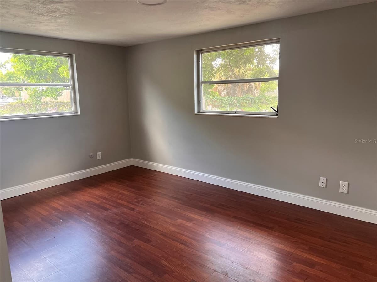 6111 ROLLINS STREET — photo 12 of 16