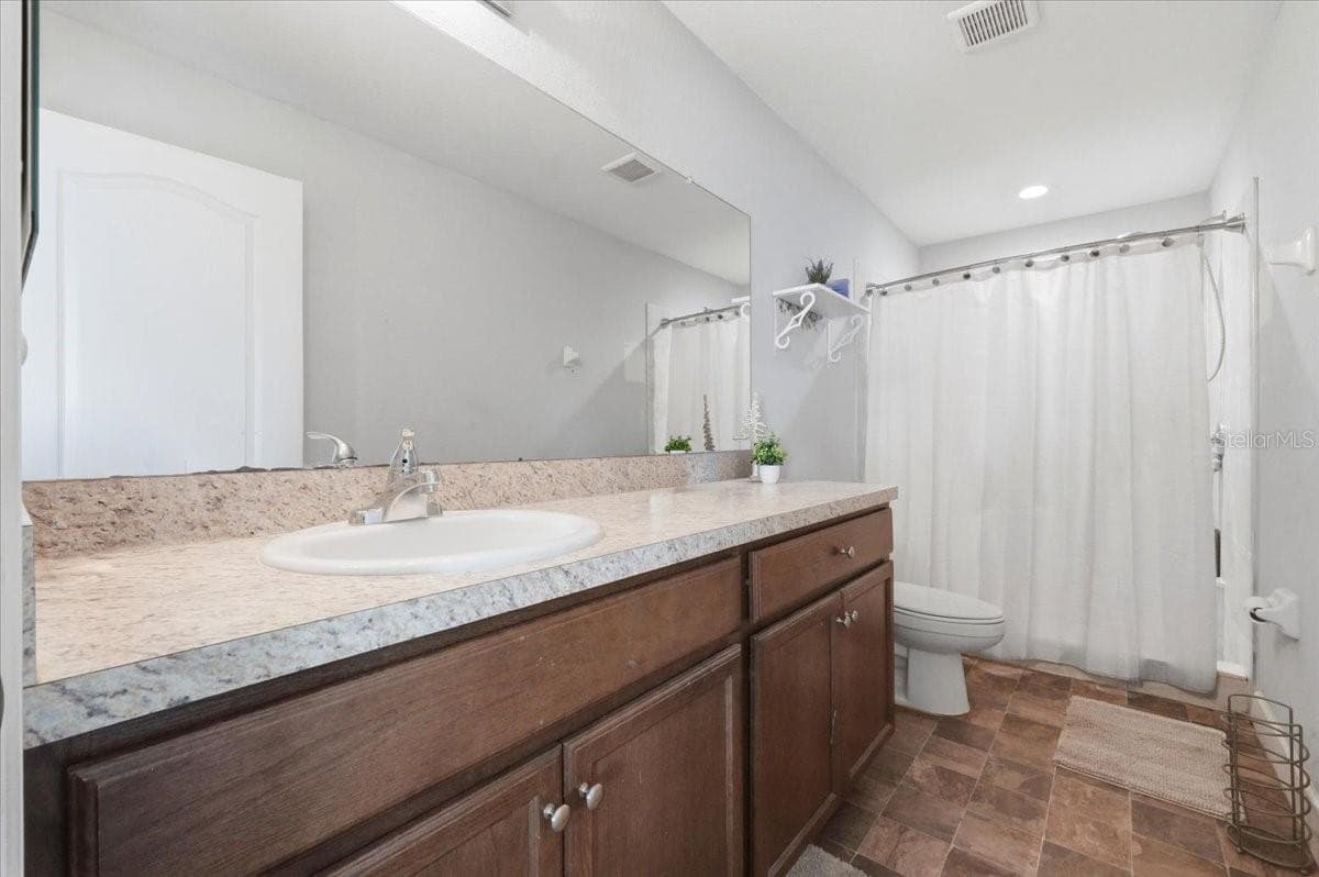 828 ULMER ROAD — photo 18 of 37
