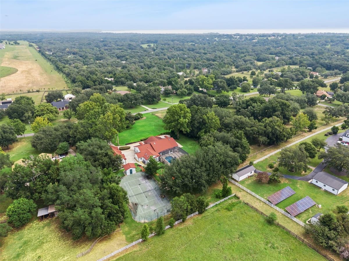 15000 THOROUGHBRED LN — photo 77 of 92