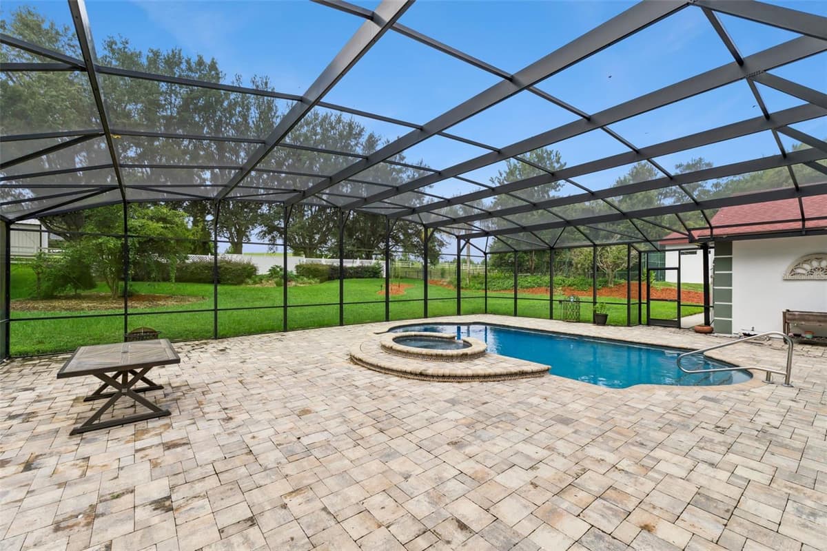 15000 THOROUGHBRED LN — photo 57 of 92