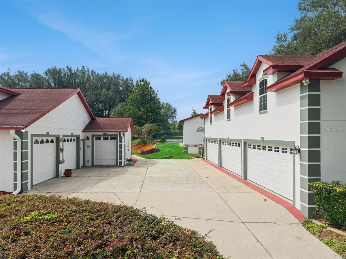 15000 THOROUGHBRED LN — photo 59 of 92
