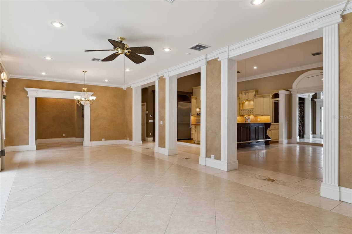 15000 THOROUGHBRED LN — photo 32 of 92