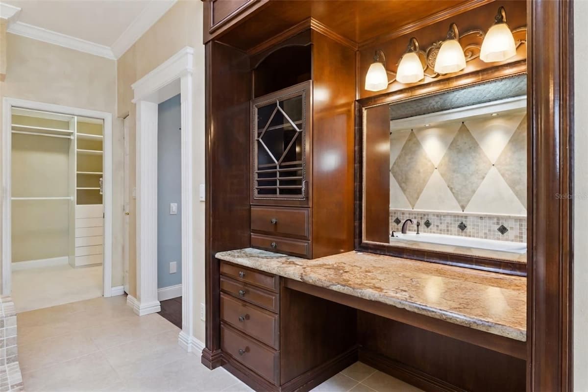 15000 THOROUGHBRED LN — photo 39 of 92