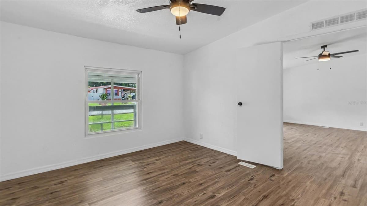 5039 ROLLINGLEN LOOP — photo 12 of 31