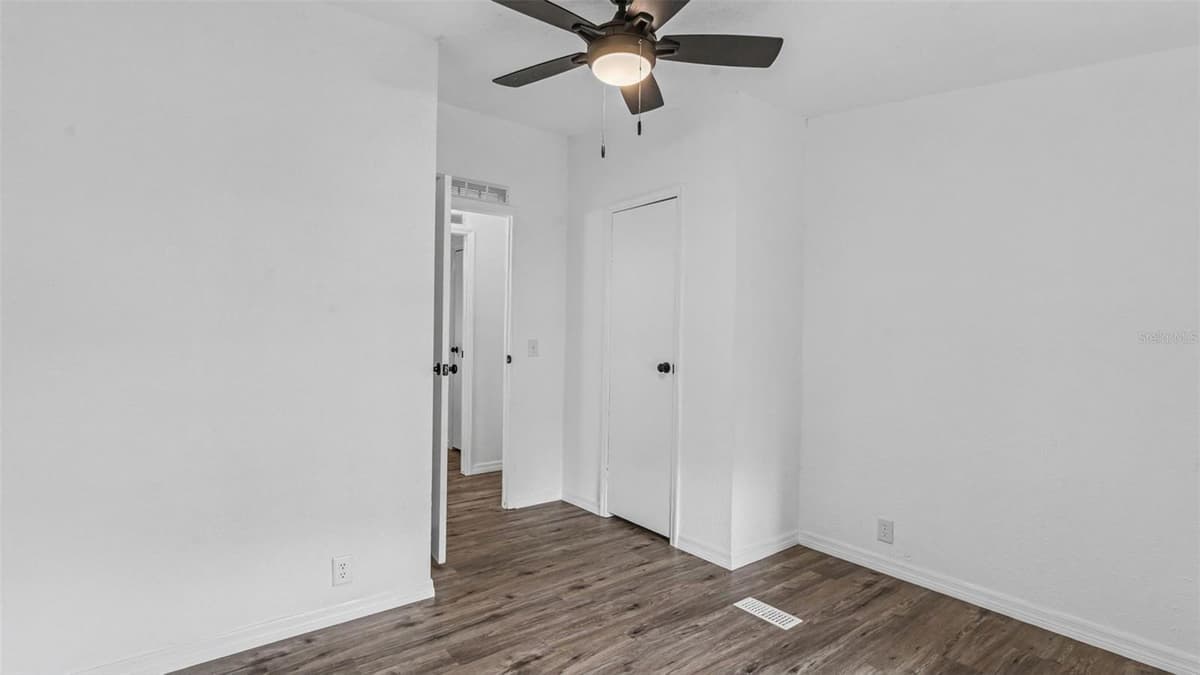 5039 ROLLINGLEN LOOP — photo 19 of 31