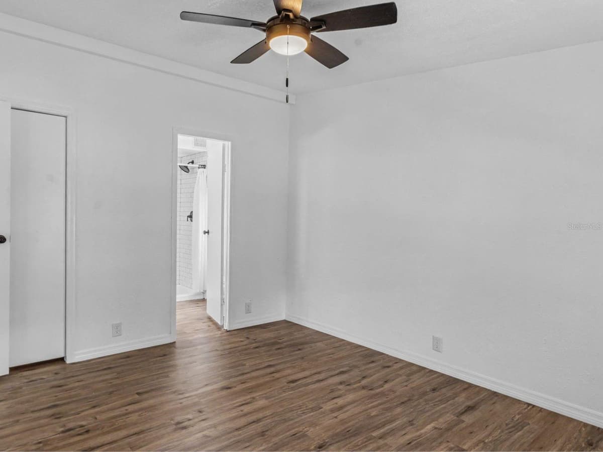 5039 ROLLINGLEN LOOP — photo 15 of 31