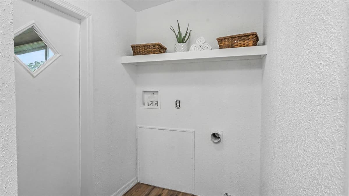 5039 ROLLINGLEN LOOP — photo 11 of 31
