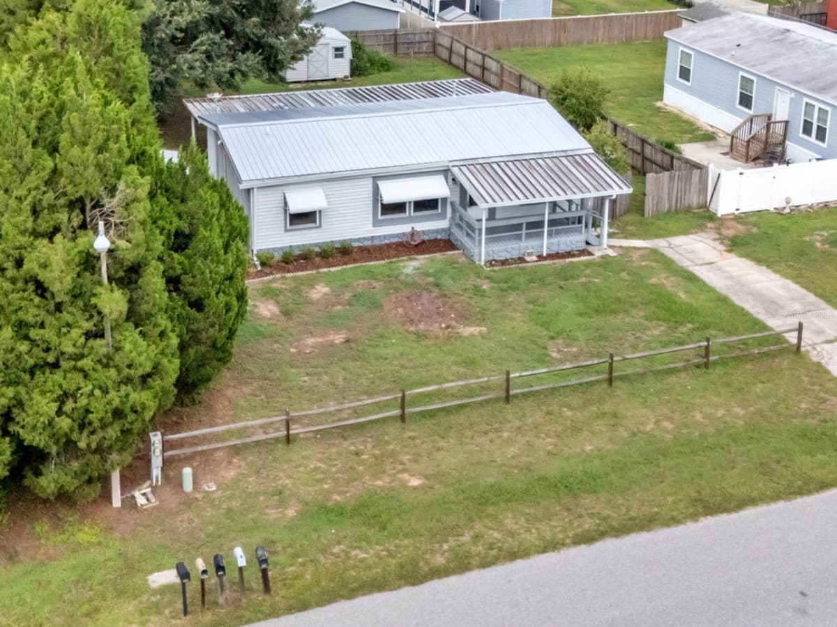 5039 ROLLINGLEN LOOP — photo 2 of 31