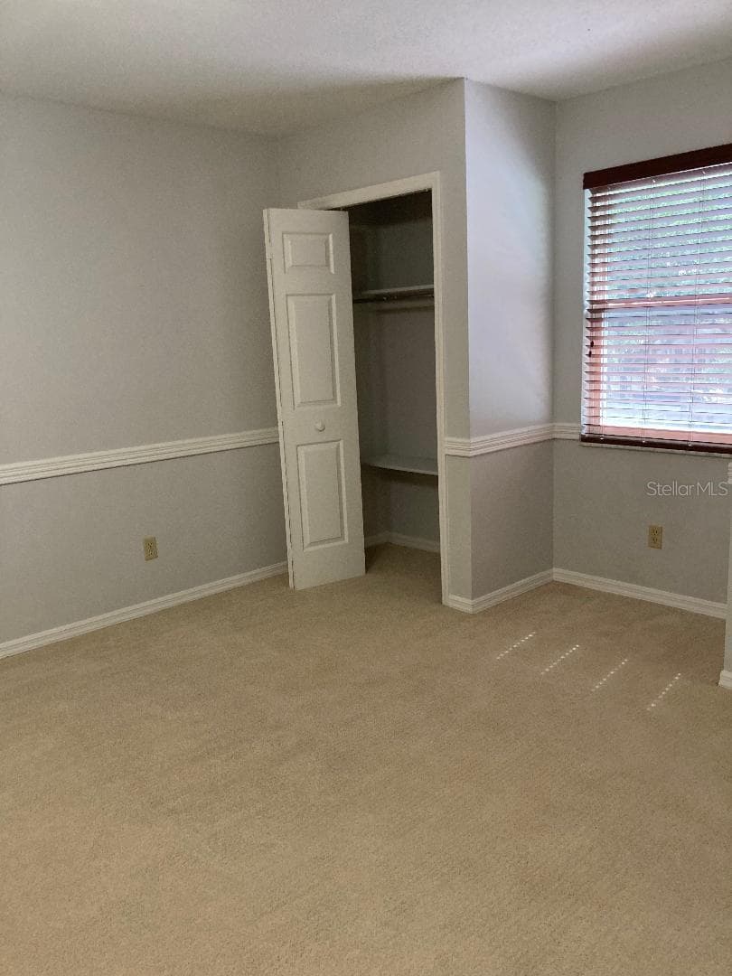 224 HUNTRIDGE WAY — photo 8 of 10