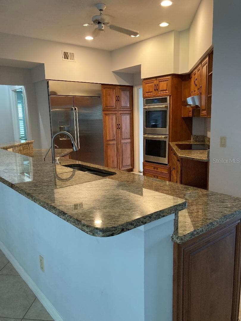 224 HUNTRIDGE WAY — photo 4 of 10