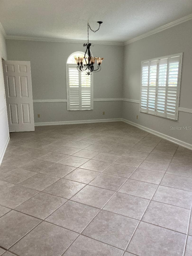 224 HUNTRIDGE WAY — photo 3 of 10