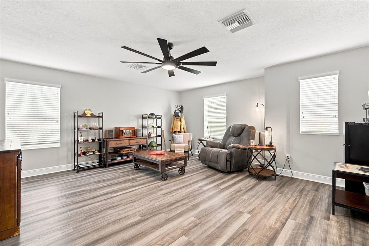 5306 SILVER SUN DRIVE — photo 43 of 100