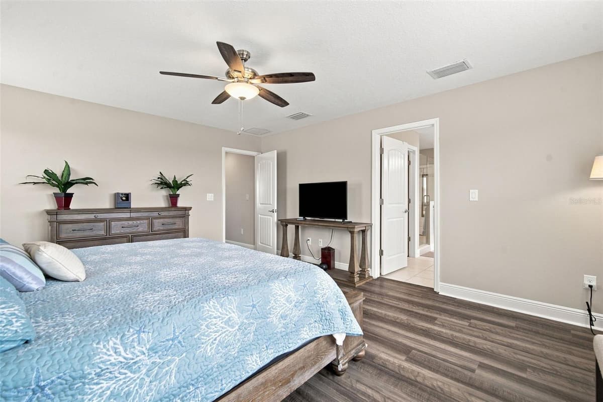 5306 SILVER SUN DRIVE — photo 49 of 100