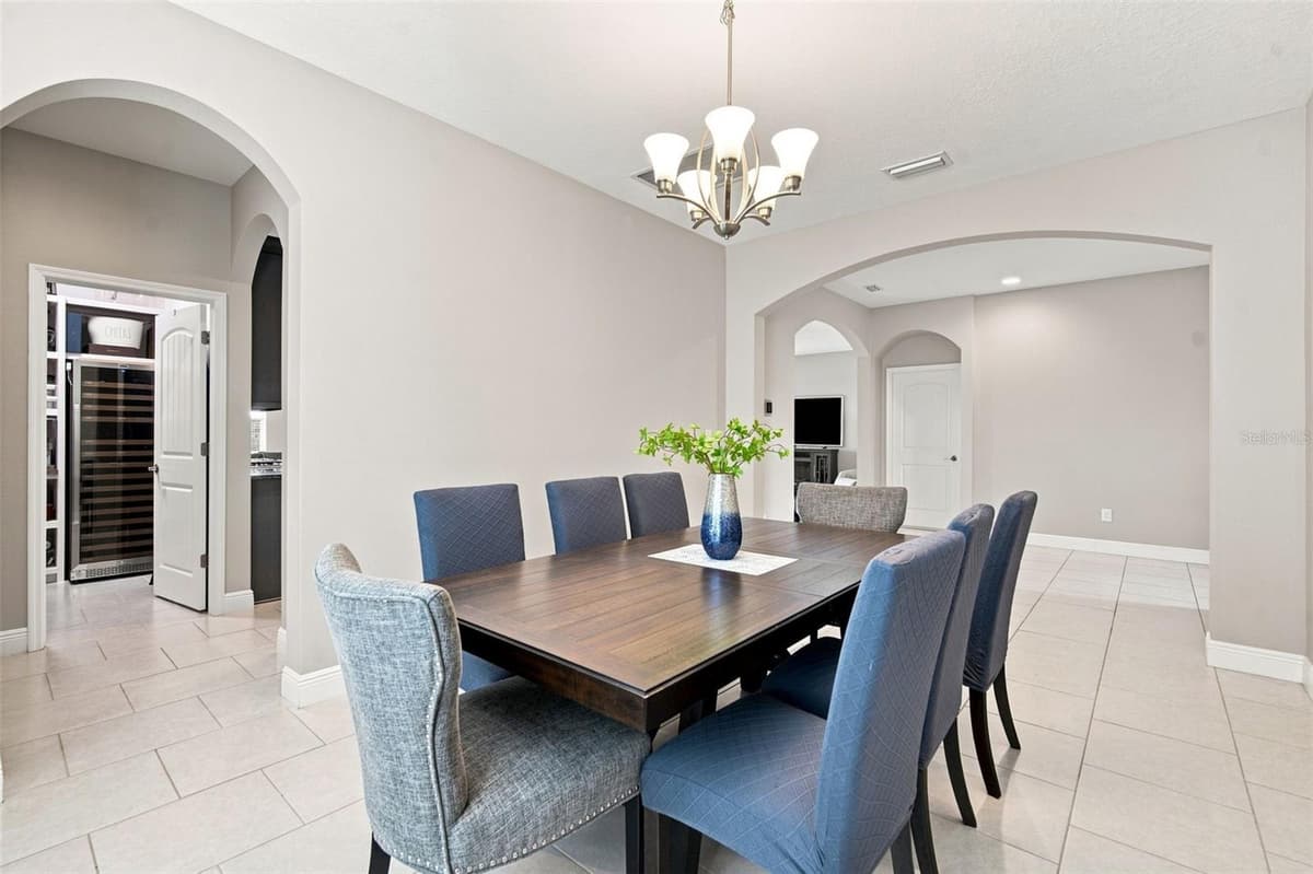 5306 SILVER SUN DRIVE — photo 33 of 100