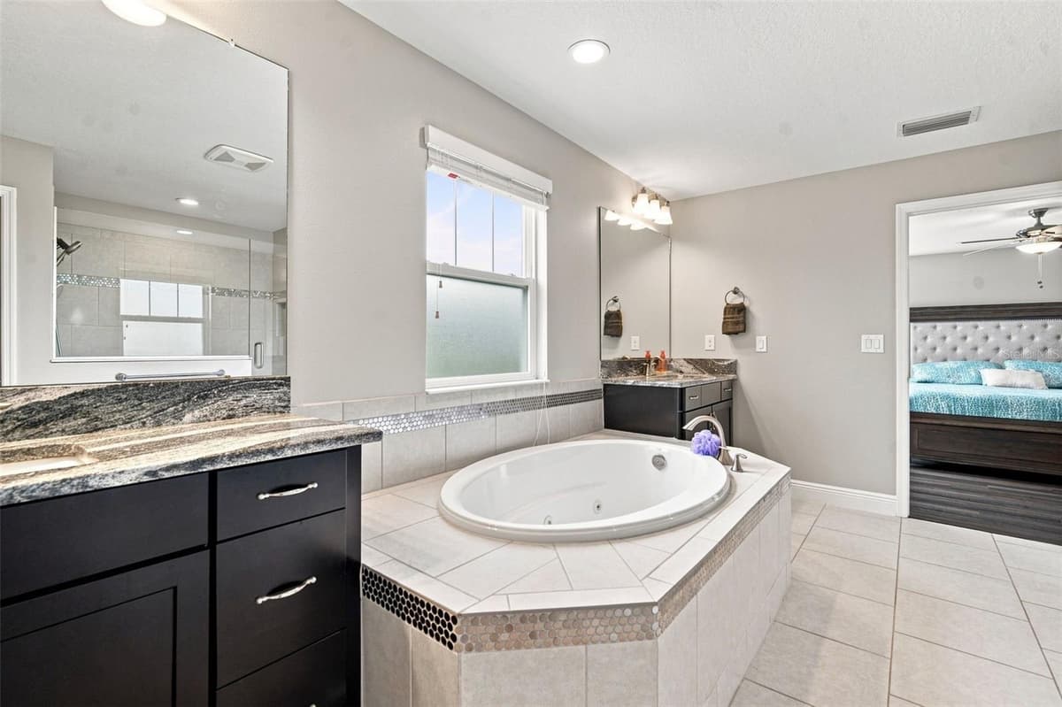 5306 SILVER SUN DRIVE — photo 53 of 100