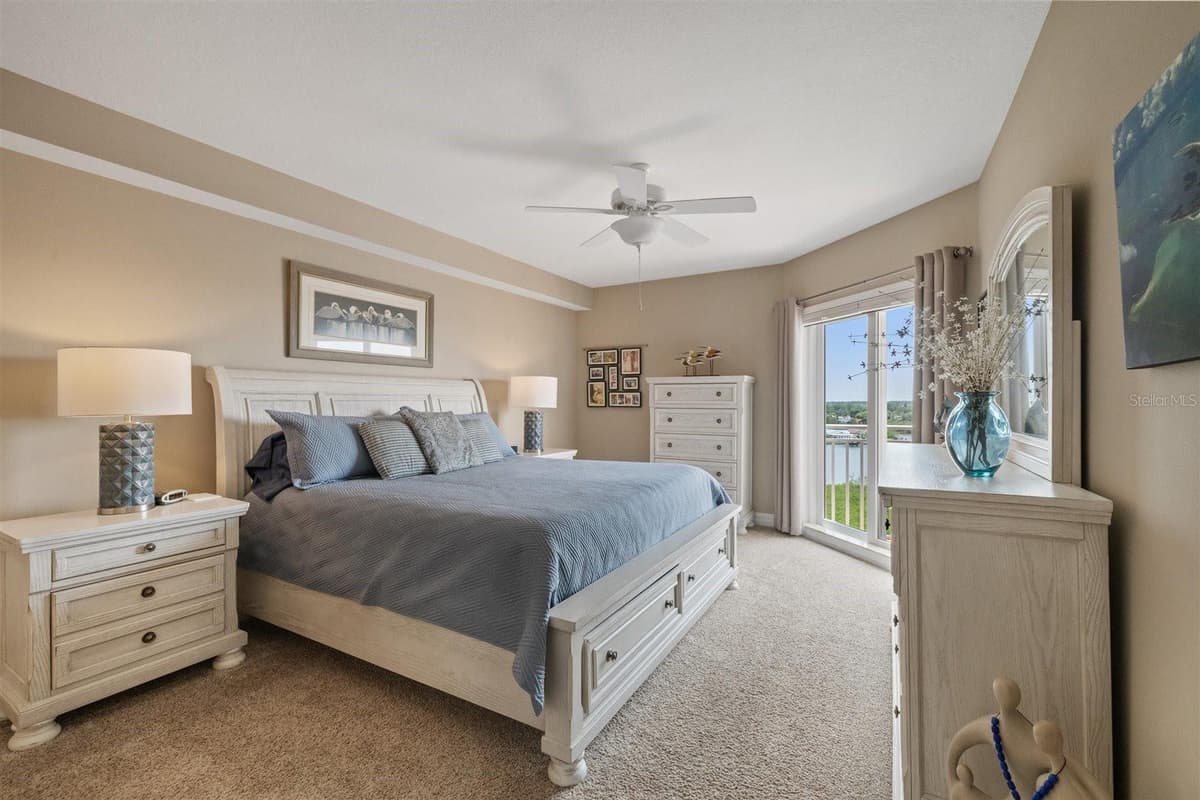 4516 SEAGULL DRIVE — photo 7 of 82