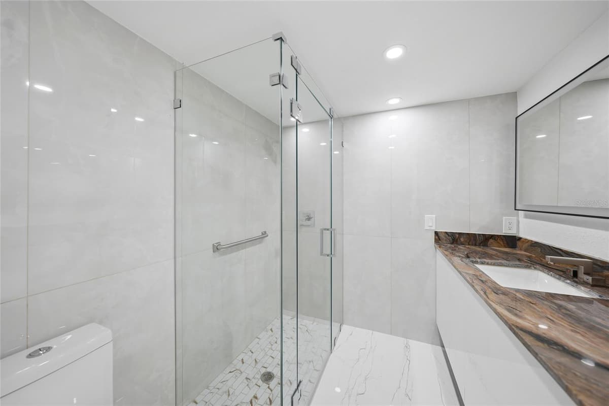 2705 MAURITANIA ROAD — photo 19 of 39