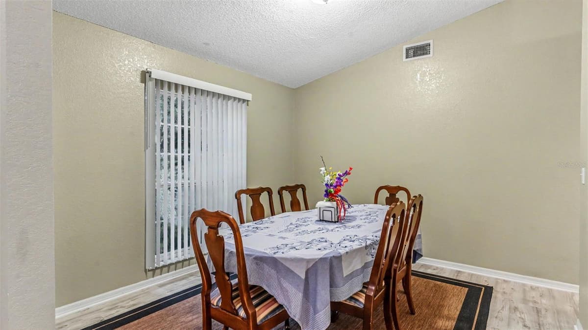 3549 MANOR LOOP — photo 11 of 36
