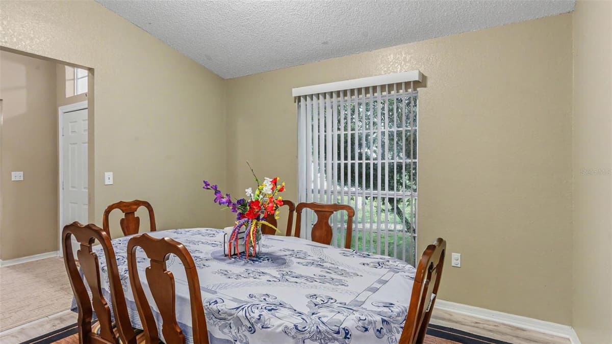 3549 MANOR LOOP — photo 12 of 36