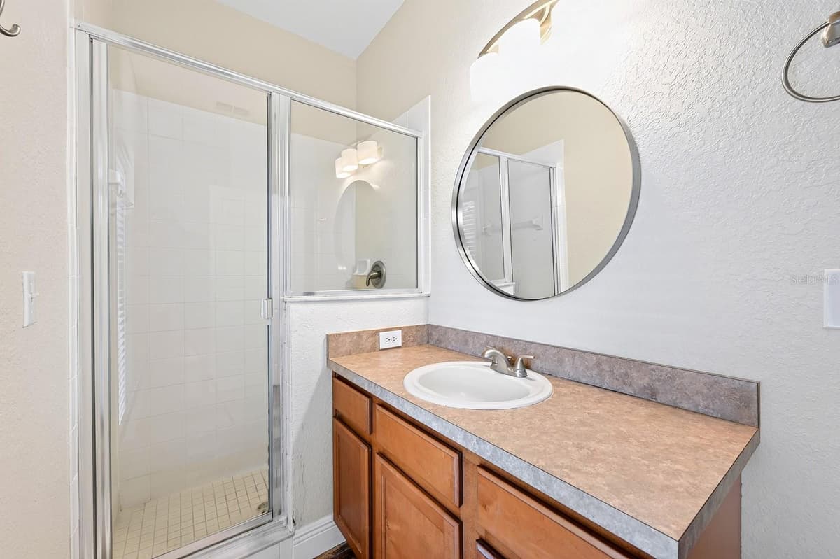 9011 MURANO MEWS COURT — photo 15 of 36
