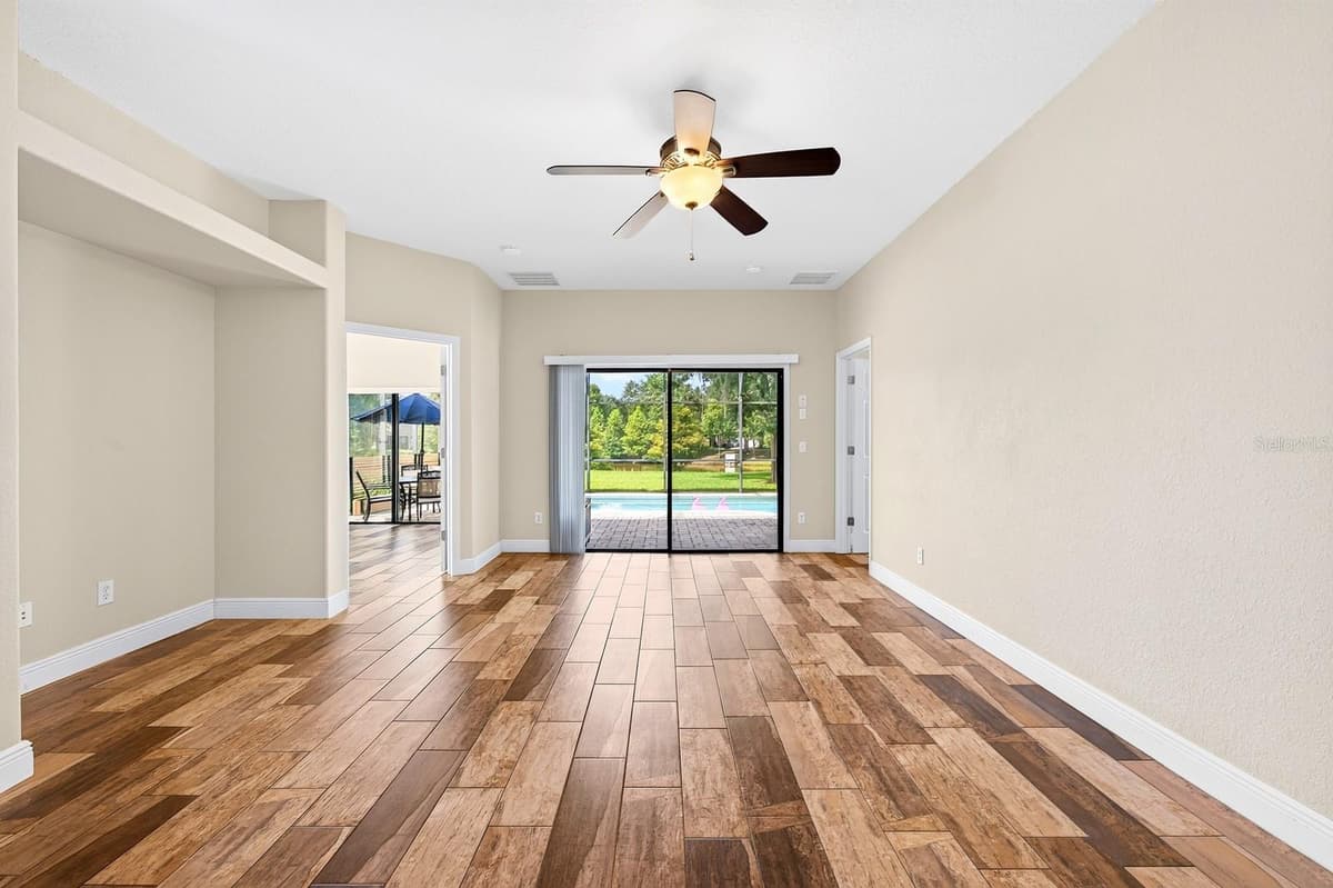 9011 MURANO MEWS COURT — photo 34 of 36