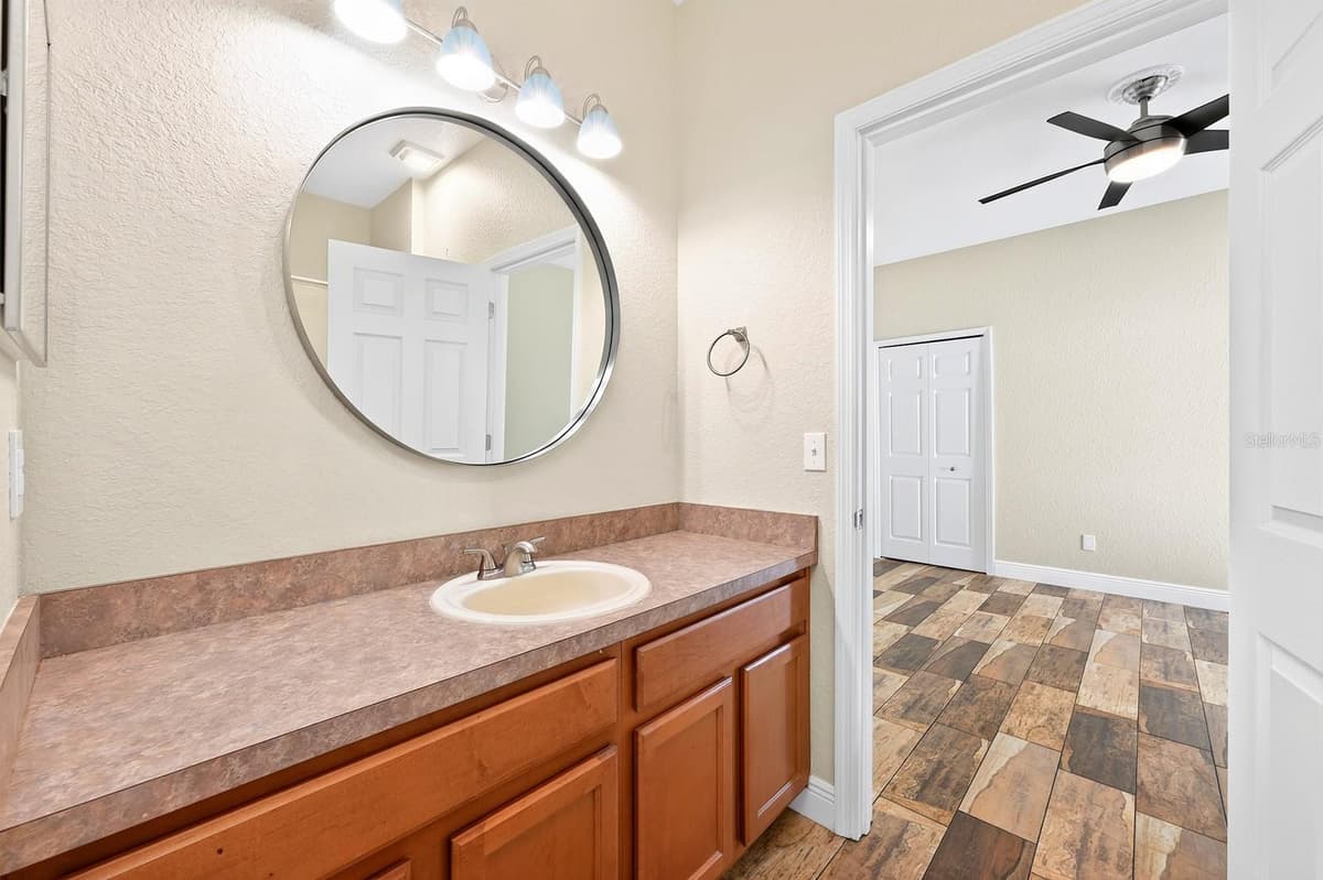 9011 MURANO MEWS COURT — photo 20 of 36