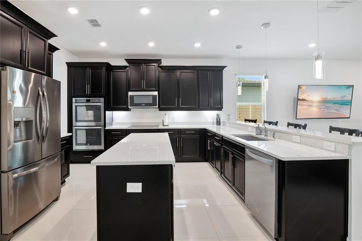 14172 DOVE HOLLOW DRIVE — photo 20 of 65